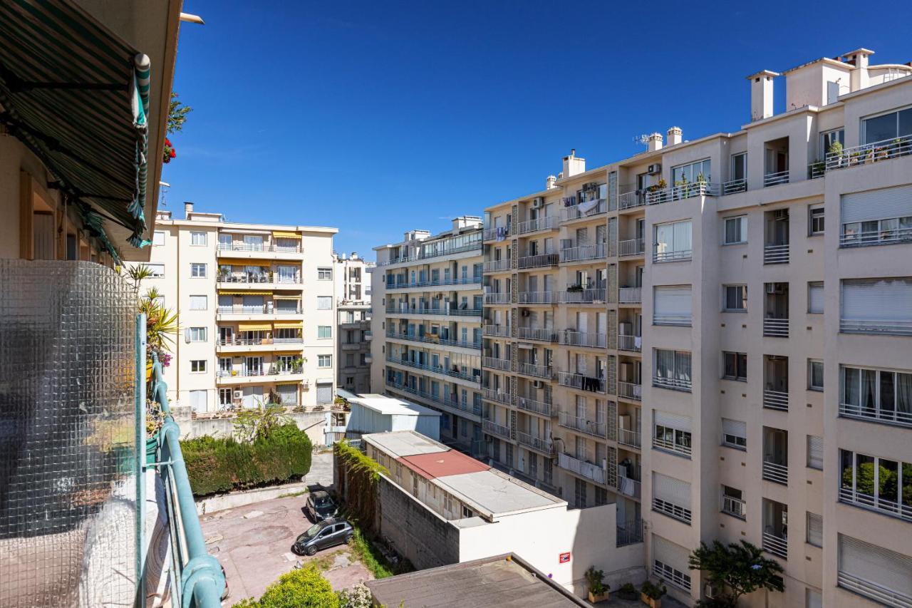 The Place To Be In Nice Extérieur photo