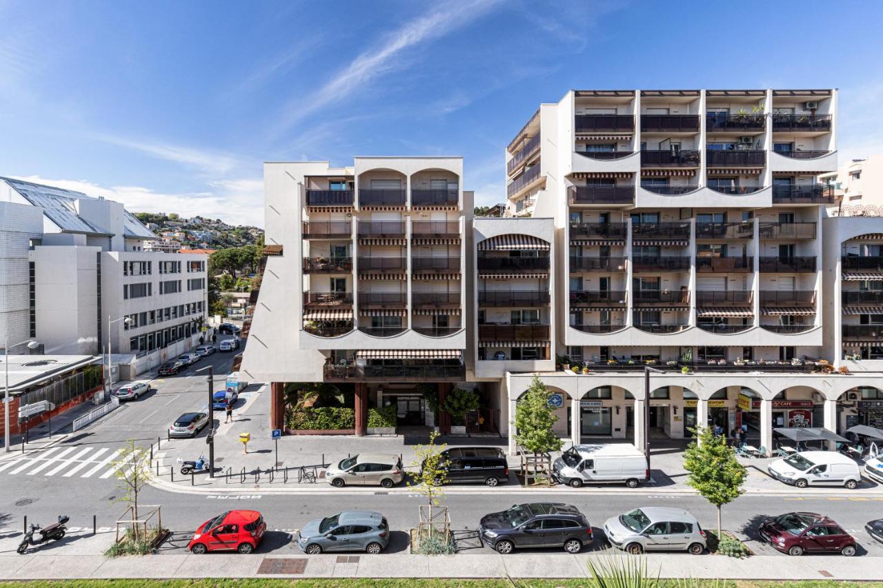The Place To Be In Nice Extérieur photo